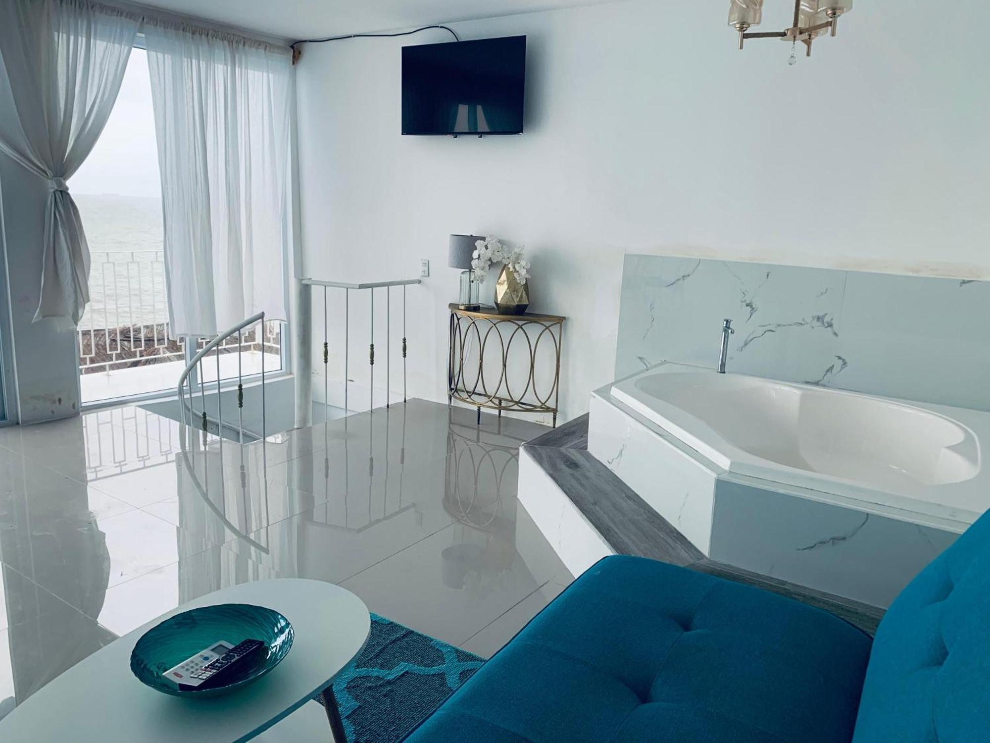 Restaurante Y Hotel “La Pesca” Πουέρτο Μπάριος Εξωτερικό φωτογραφία